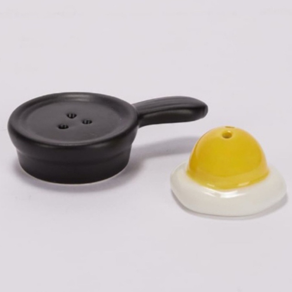 Cute.🍳Egg & Pan Mini Salt & Pepper.